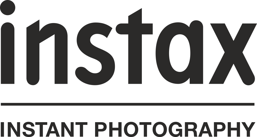 15_Instax logo